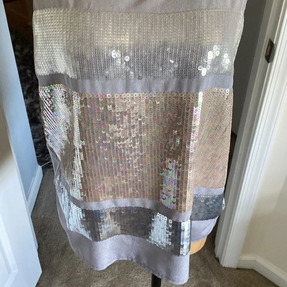 Express sequin top - Picture 2 of 8